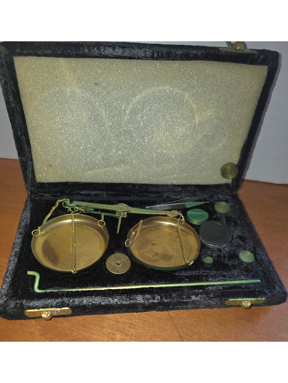 Vintage portable brass balance scale Made in India